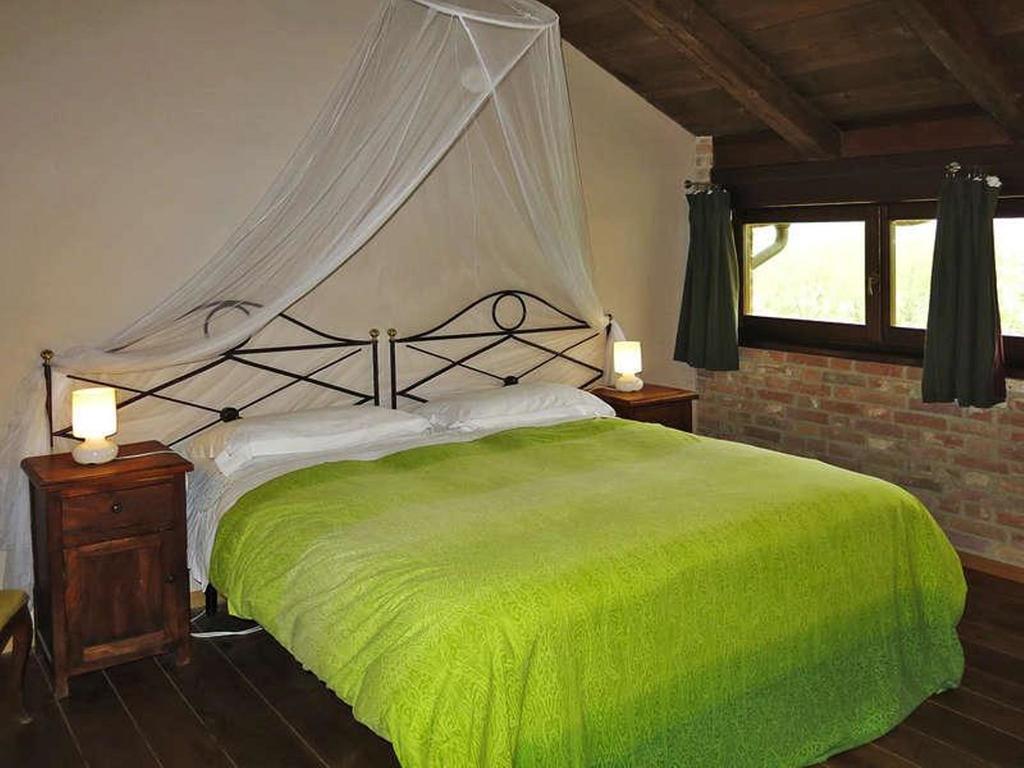 Locanda Del Molino Vecchio Magliano Alfieri Zimmer foto